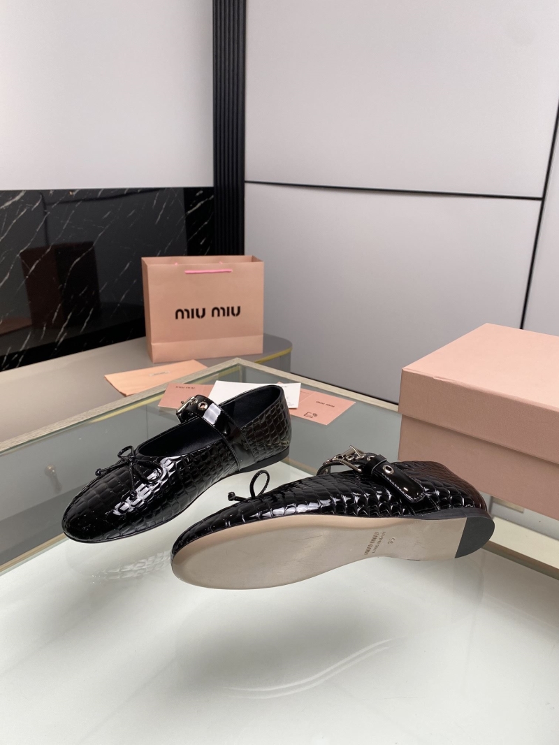 Miu Miu flat shoes